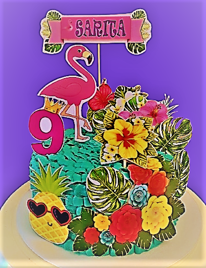 Torta con capas de colores del arcoíris