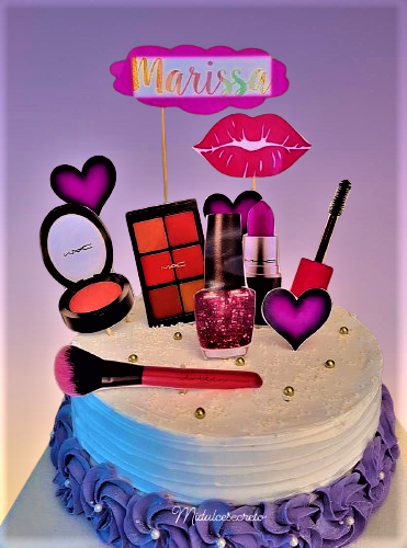 Torta con capas de colores del arcoíris