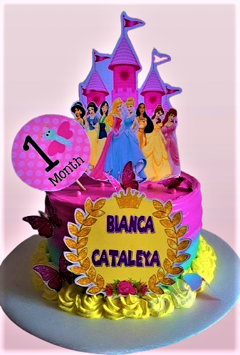 Torta con capas de colores del arcoíris