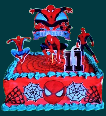 Torta con capas de colores del arcoíris